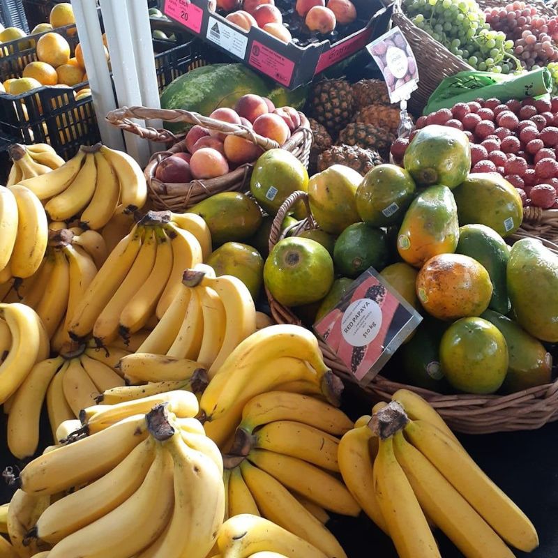 fruits at noosa farmers market