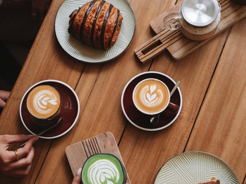 coffee and croissants noosa